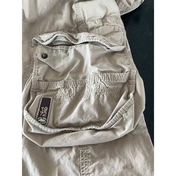 Ecko Unltd khaki cargo shorts 100% cotton mens 40 - Picture 7 of 10